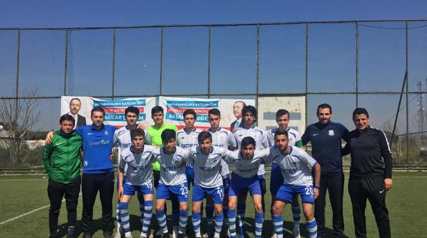 Yunusemre U-17 takımı Türkiye Şampiyonasına katılacak