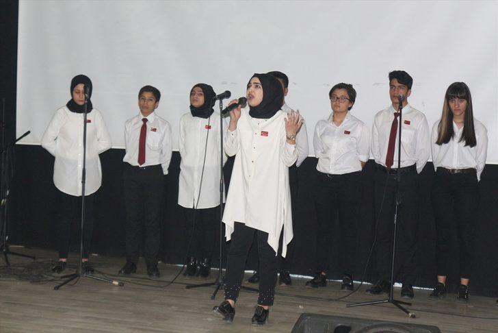 İstiklal Marşı'nı okuyan Afgan öğrenci duygulandırdı G2