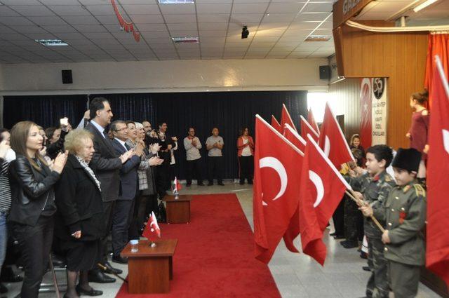 GKV Özel İlkokulu İstiklal Marşı oratoryosunu sahneledi