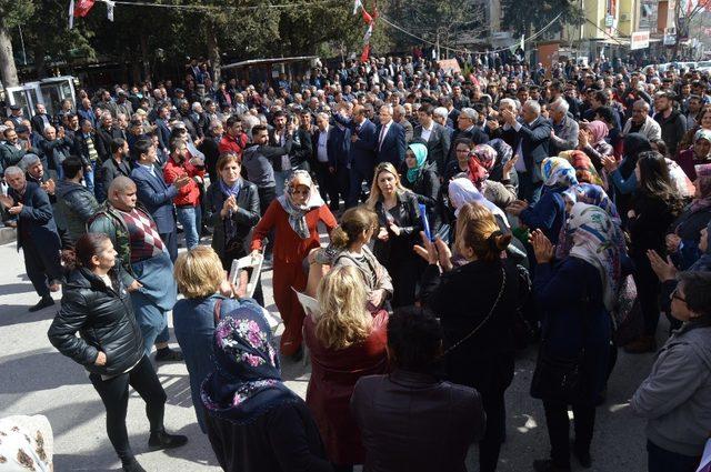 Kösyanlılar Aşiretinden Başkan Adayı Acar’a destek