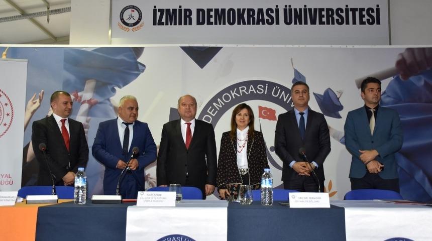 &Ccedil;ocuk iş&ccedil;iliği İzmir Demokrasi &Uuml;niversitesi&rsquo;nde konuşuldu