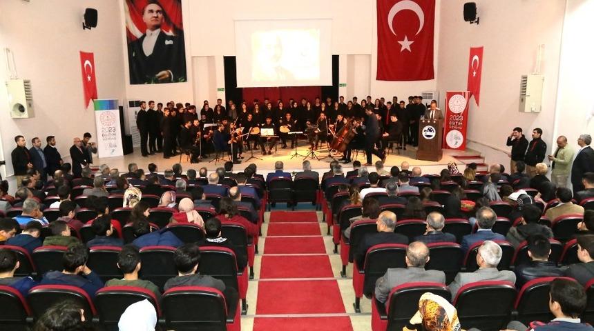 İstiklal Marşı&rsquo;nın Kabul&uuml; kutlandı