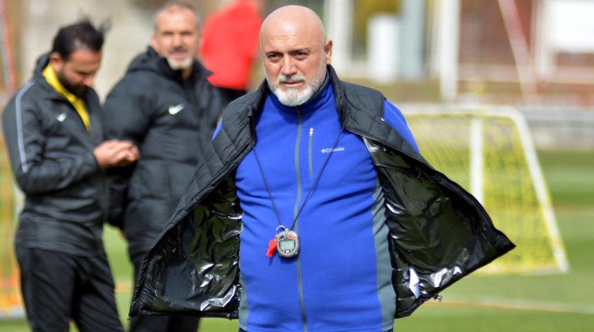 Hikmet Karaman: Başakşehir karşısında iyi bir ma&ccedil; &ccedil;ıkarmayı hedefliyoruz