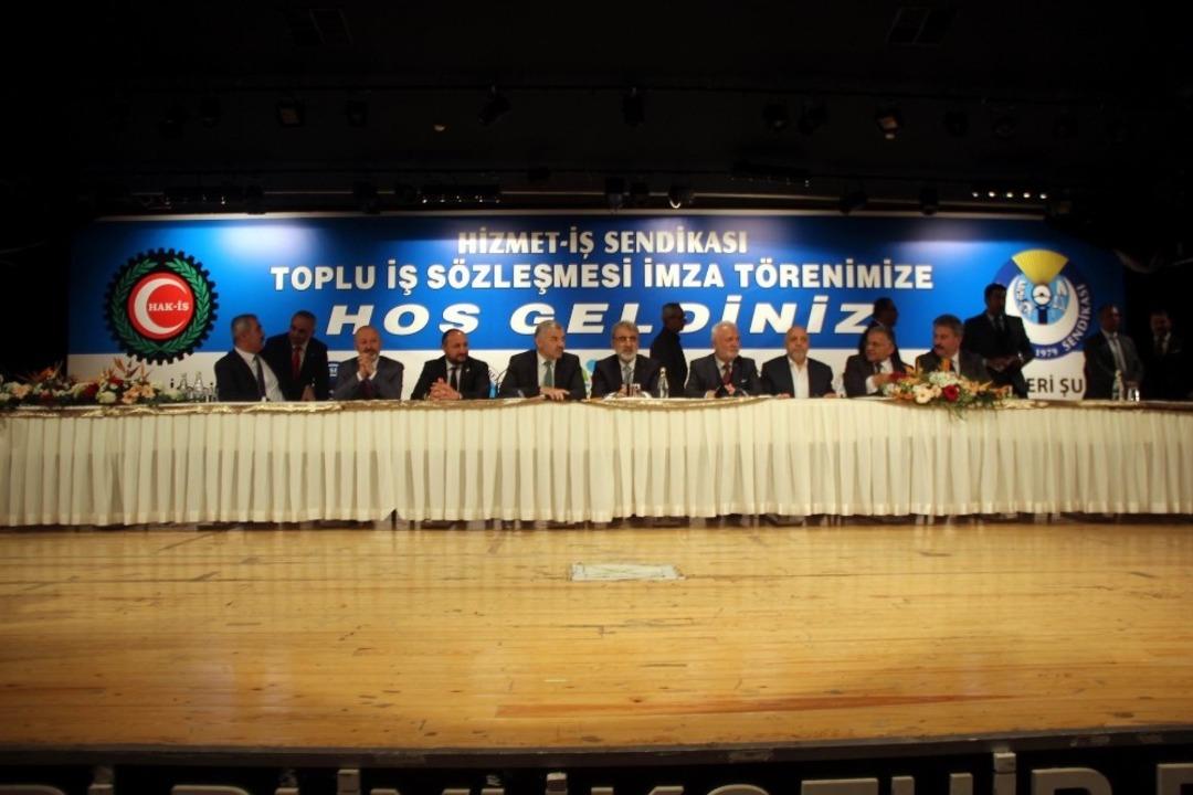 HAK-İŞ ile belediyeler arasında 6 bin kişiyi ilgilendiren toplu iş s&ouml;zleşmesi imzalandı