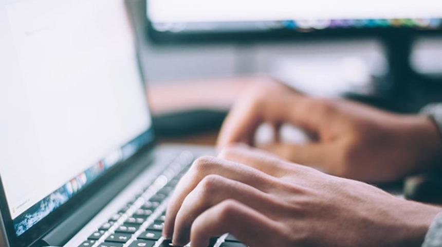 Manisa'da bir kişi internet sitesinden tanıştığı kadın tarafından 16 bin Euro dolandırıldı