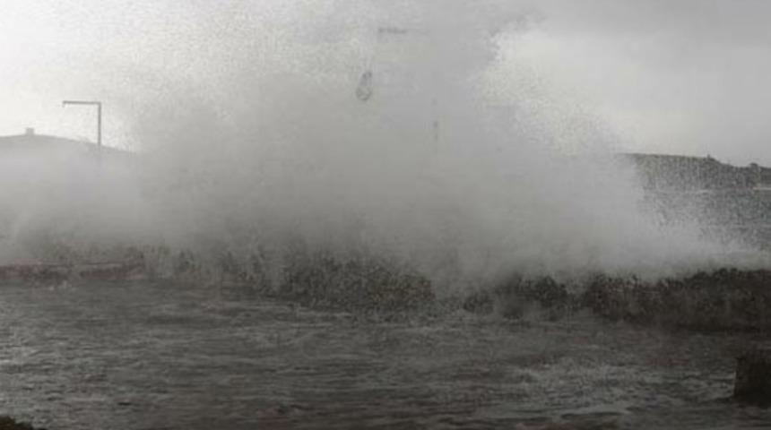 Deniz ulaşımına fırtına engeli! İDO ve BUDO seferlerinde iptaller var