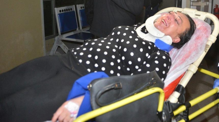 Erkek arkadaşı tarafından darp edilen kadın petrol istasyonuna sığındı