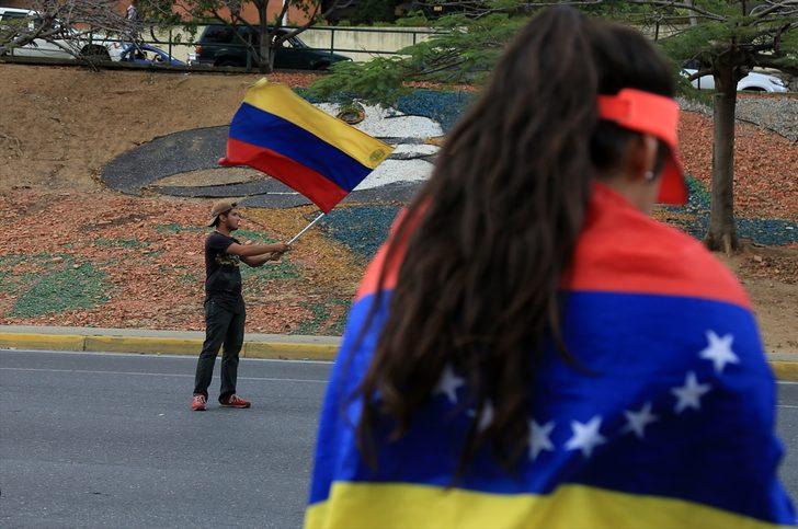 Venezuela elektrik kesintisini protestoya devam ediyor G2