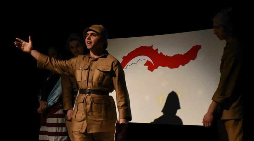 İstiklal Marşı&rsquo;nın kabul&uuml; anıldı