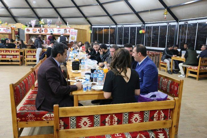 Varto’da 14 Mart Tıp Bayramı ve hekim uğurlama töreni G2