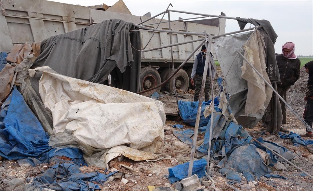 Sığınmacı kampına hava saldırısı 