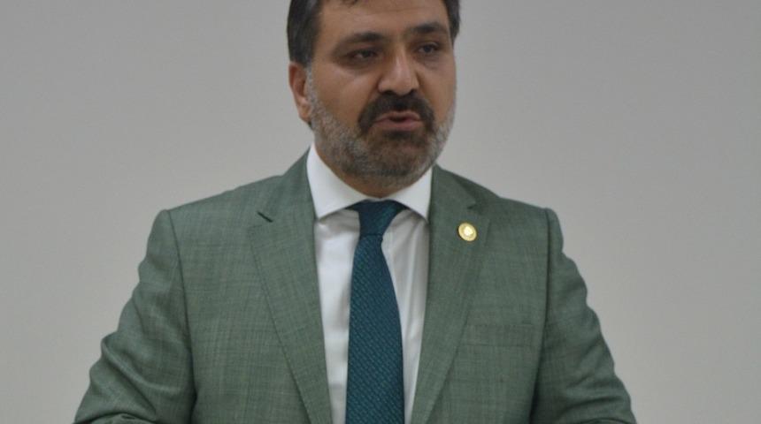 Kuluöztürk: " Sağlık çalışanlarının problemlerinin çözümünü bekliyoruz"