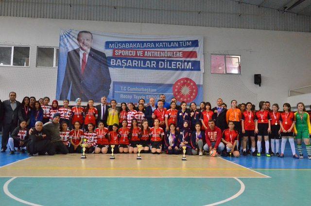 Adana’da futsal müsabakaları tamamlandı