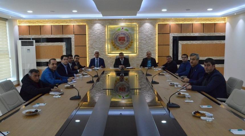 Kuru Kayısı Lisanslı Depo Tebliği anlatıldı