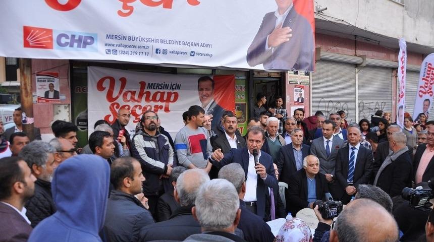 Se&ccedil;er: "Hizmette &ouml;ncelik yoksul mahallelerin olacak"