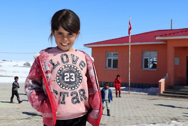 Minik Ceylan için 85 kilometre yol gittiler G2