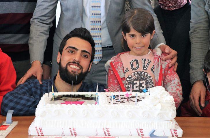 Minik Ceylan için 85 kilometre yol gittiler G3