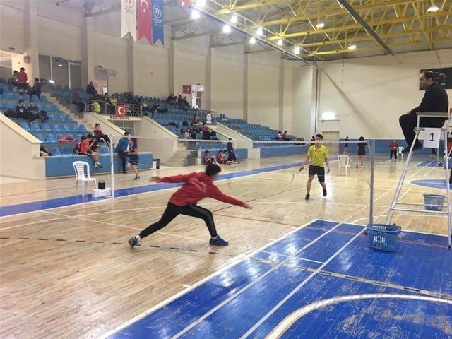 Okullararası Badminton Grup Müsabakaları Sona Erdi