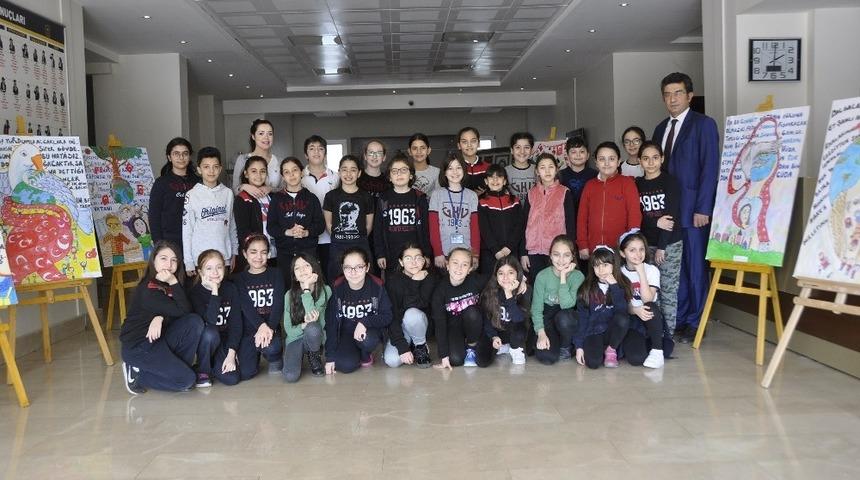 GKV’liler İstiklal Marşı’nın her kıtası tuvallere yansıttı