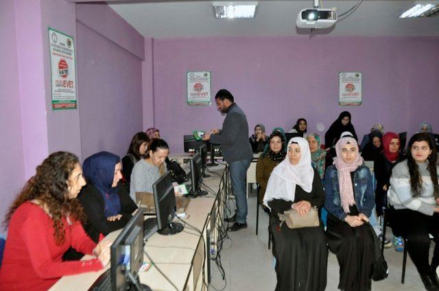 Kızıltepe’de yetişkinlere yönelik bağımlılık eğitimi verildi