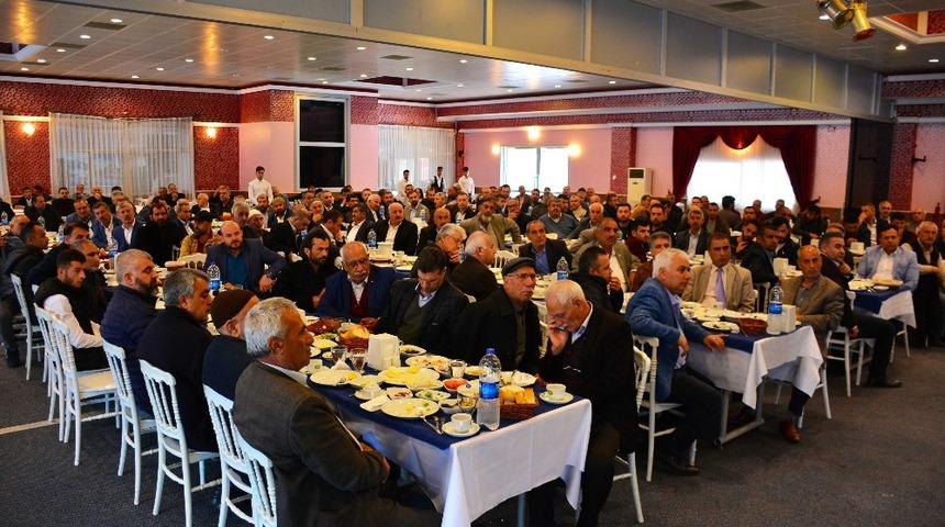 AK Partili Ahmet Aydın&rsquo;dan G&ouml;rmez&rsquo;e destek