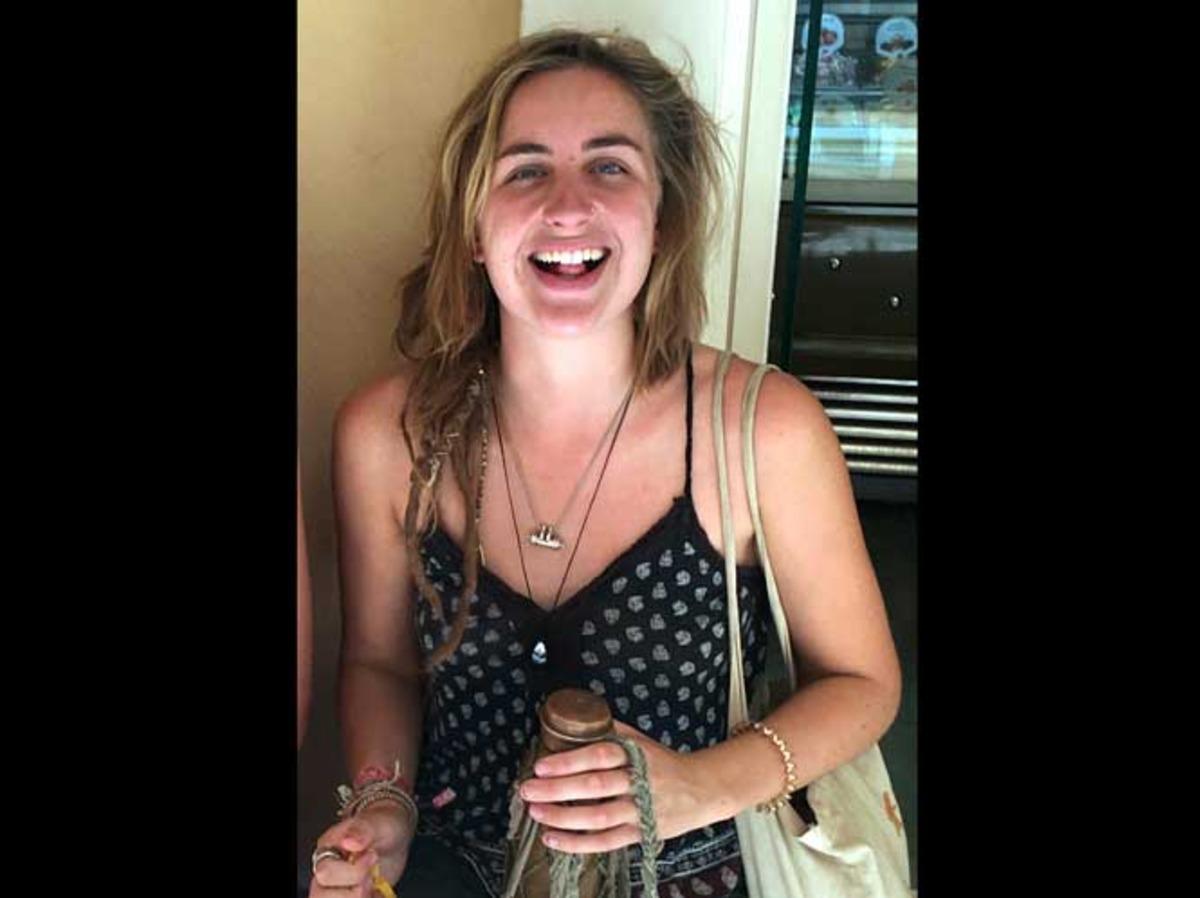  Kayıp turist &ccedil;ırıl&ccedil;ıplak halde bulundu!