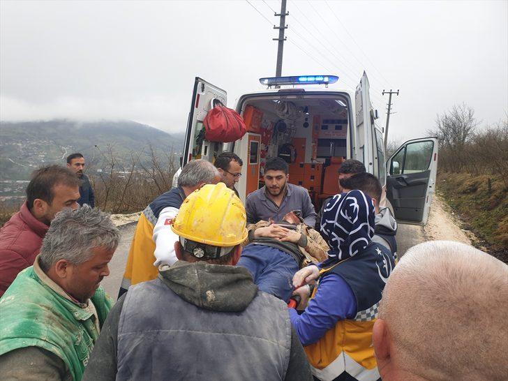 Düşen kaya parçası 2 işçiyi ağır yaraladı G1