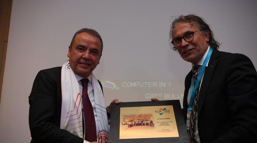 B&ouml;cek: &ldquo;Antalyaspor ve Alanyaspor&rsquo;a yaz kampı tesisleri kazandıracağız&rdquo;