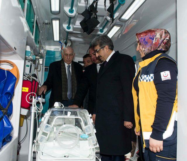 Sağlık Bakanlığı'ndan Van'a 7 ambulans