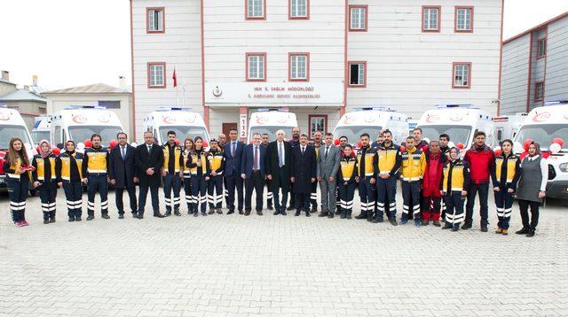 Sağlık Bakanlığı'ndan Van'a 7 ambulans