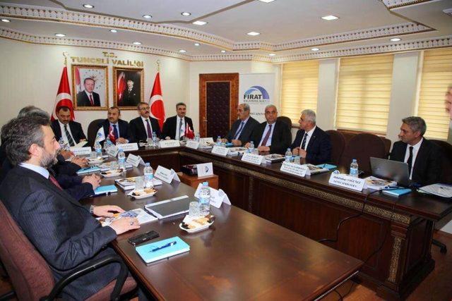 FKA Yönetim Kurulu Toplantısı Tunceli’de yapıldı