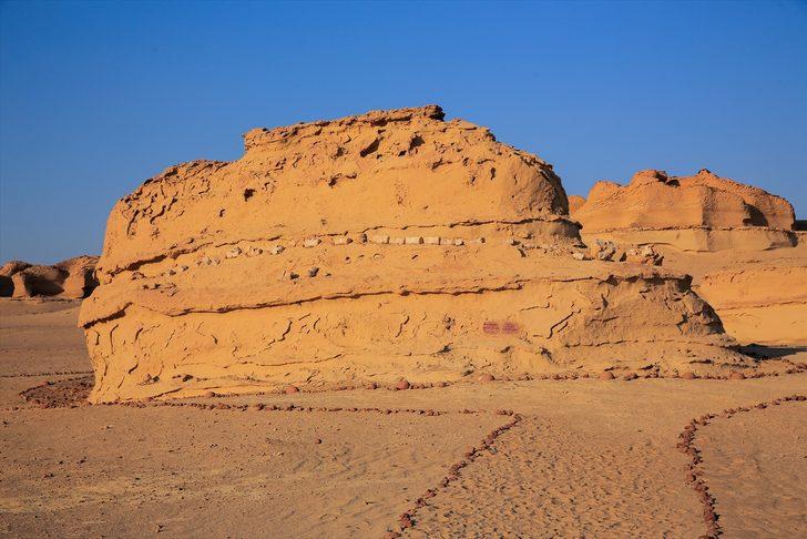 Mısır'daki Balina Vadisi görenleri büyülüyor G3