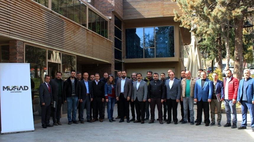 Başkan Fındıkoğlu, iş adamları ile bir araya geldi