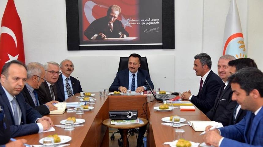 Vali Şentürk’ten Tarım ve Orman İl Müdürlüğüne ziyaret