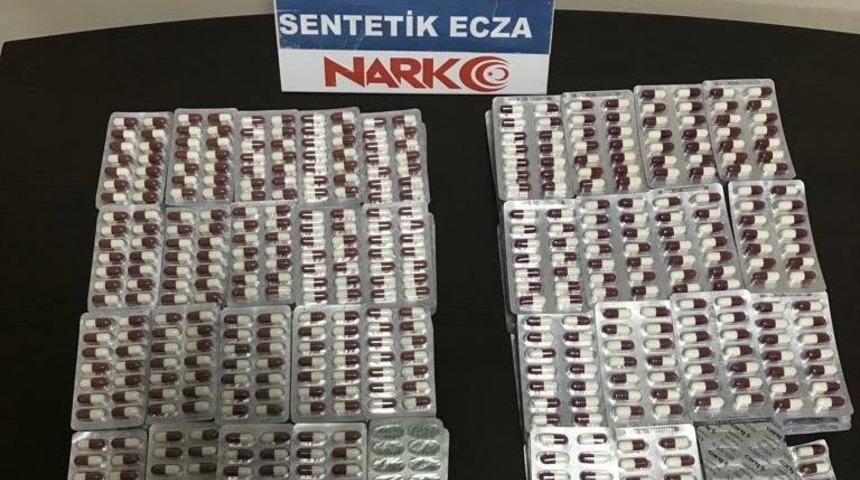 Balıkesir’de uyuşturucu taciri 2 kişi tutuklandı