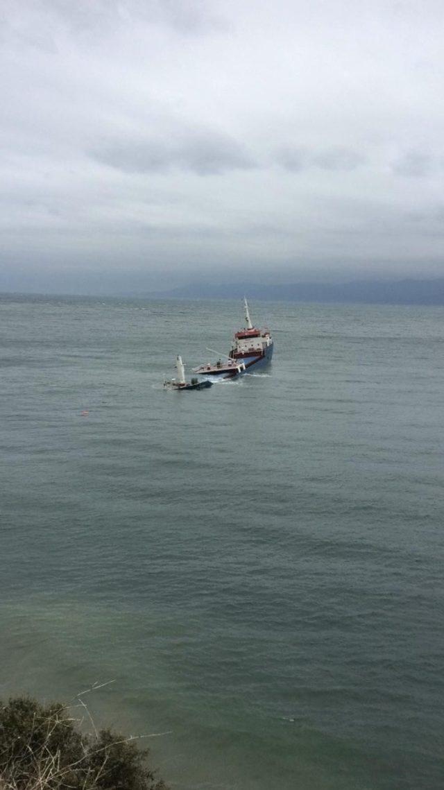 Marmara Adası’nda kuru yük gemisi battı