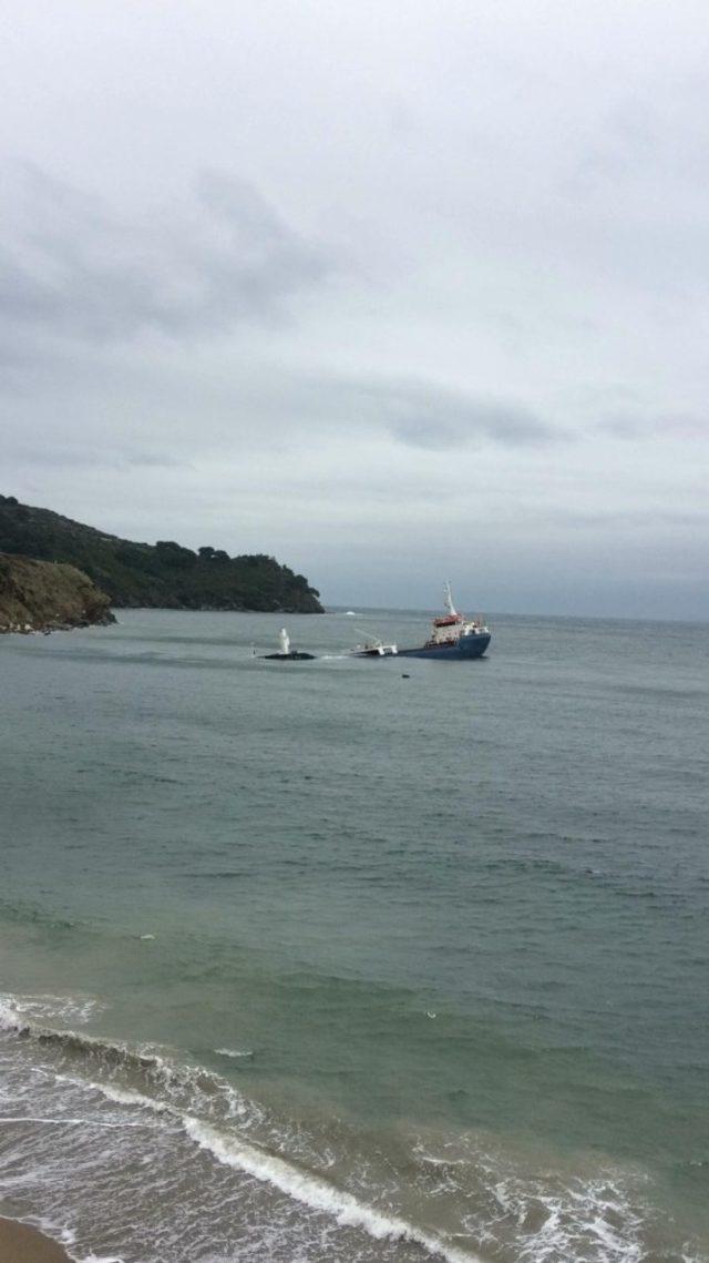 Marmara Adası’nda kuru yük gemisi battı