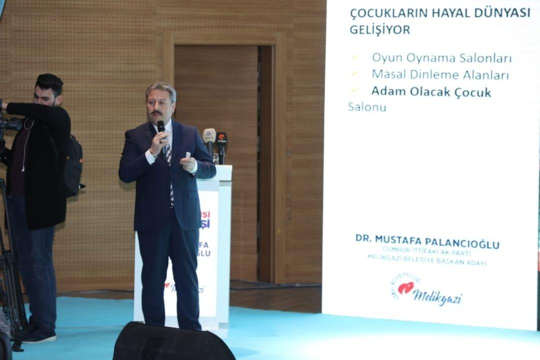 Başkan Palancıoğlu projelerini tanıttı