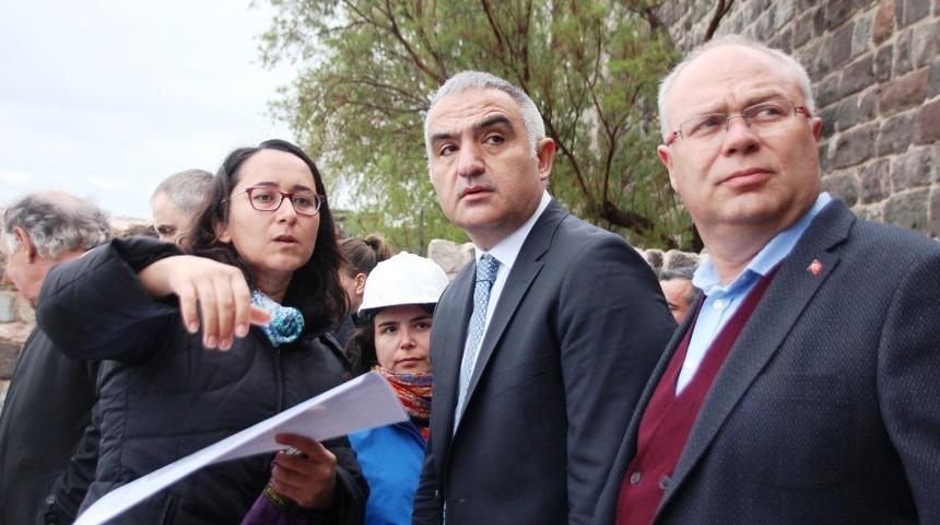 Tahir Ateş, turizm projelerini Bakan Ersoy ile paylaştı