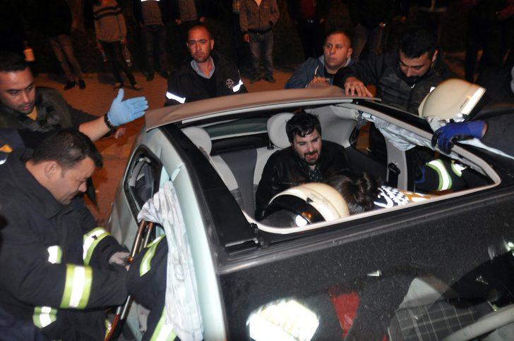 Yeni aldığı otomobilde sıkıştı, kaskosunu sordu G2