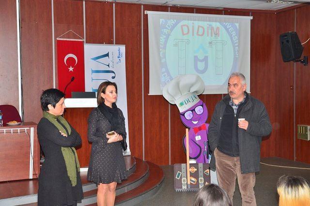 Didim’de geleceğin turizmcileri kariyer günlerinde işletmelerle bir araya geldi