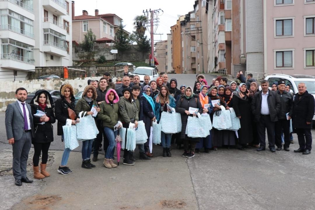 AK Parti tam kadro sahada