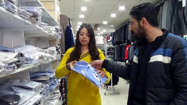 Van da 21 yaşındaki Deniz, muhtar adayı oldu 2