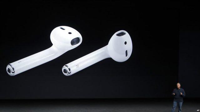 ‘Kulak içi bluetooth kulaklıklar kanser riski yaratabilir’