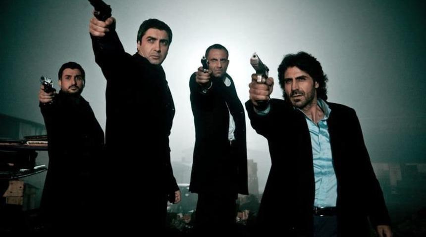 Usta oyuncu Levent Beceren hayatını kaybetti!