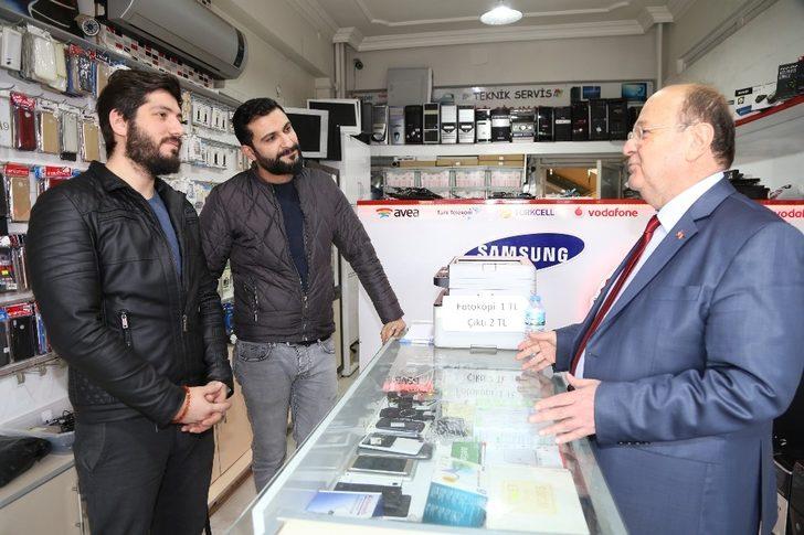 Başkan Özakcan ESKO İş Hanı esnafını ziyaret etti G3