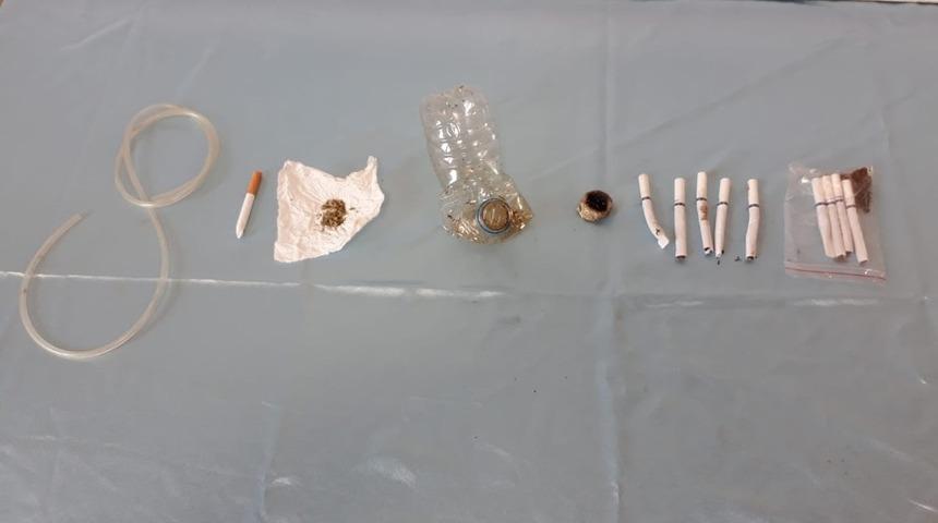 Jandarmanın şüphe üzerine durdurduğu araçta uyuşturucu madde ele geçirildi