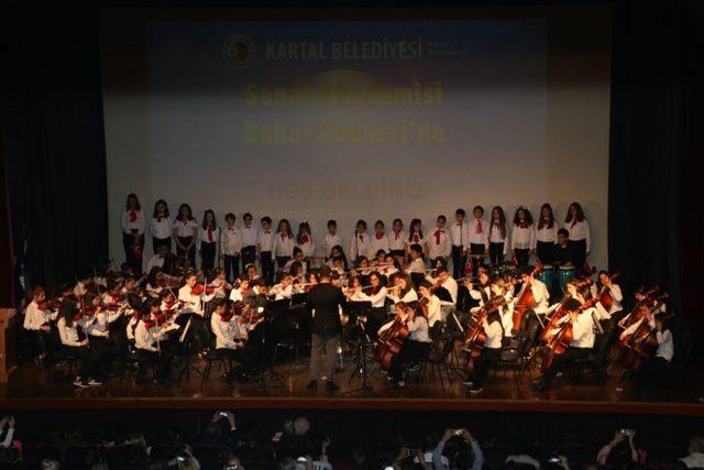 Kartal Belediyesi Sanat Akademisi öğrencilerinden 1. yıla özel muhteşem konser