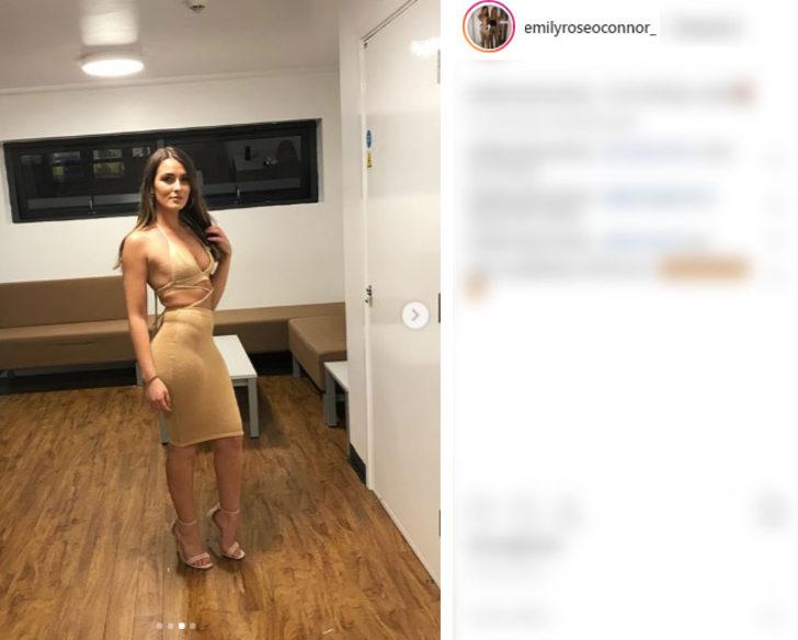 Uçağa binerken 'Kıyafetin çok açık' deyip... G1