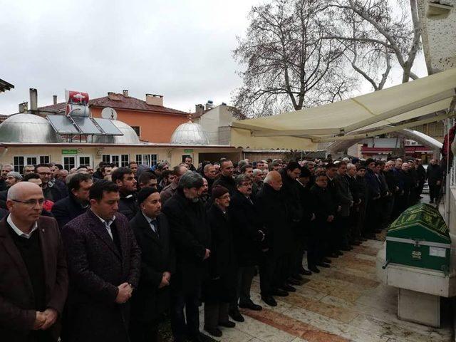 Nabi Avcı yeğeninin acısına ortak oldu